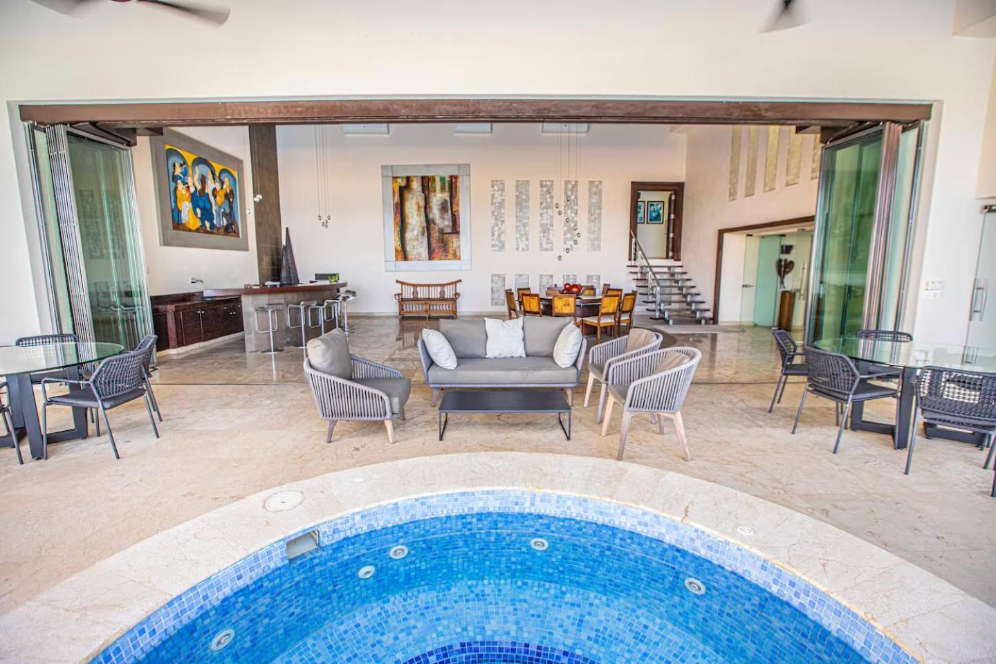 Oceanfront - Private At The Zone