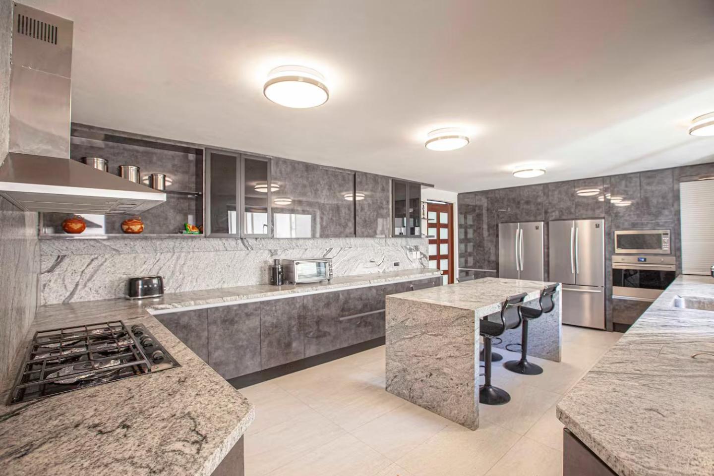 Oceanfront - Private At The Zone *