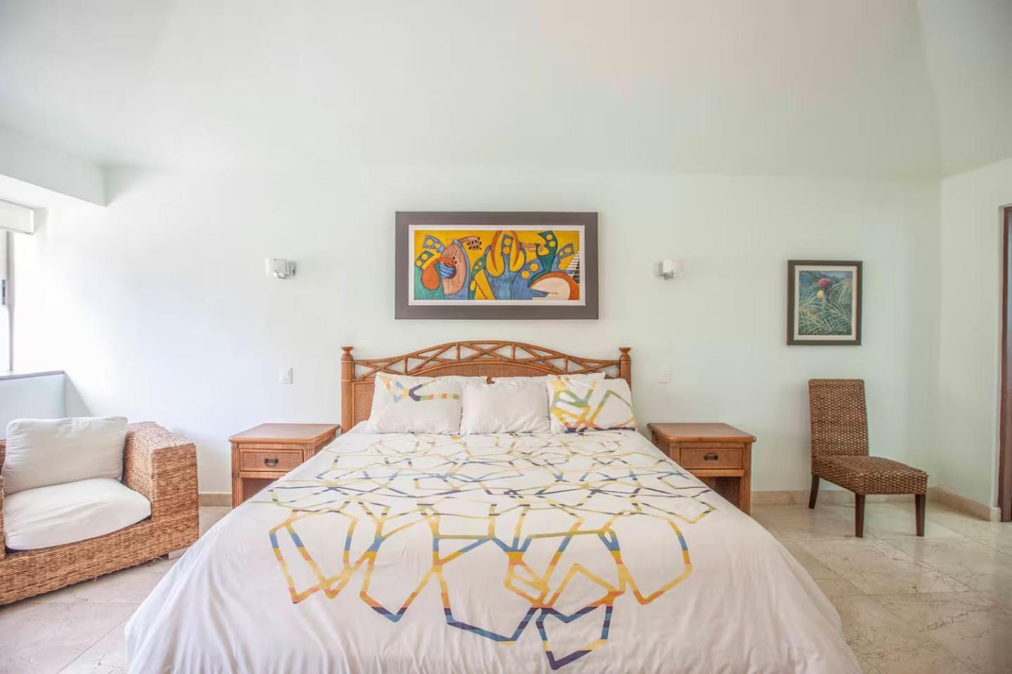 Oceanfront - Private At The Zone