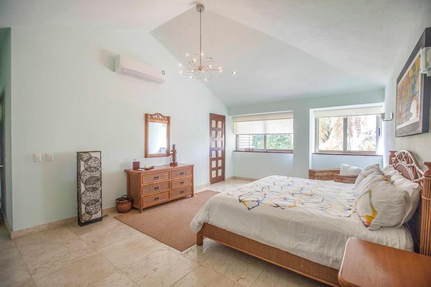 Villa Oceanfront - Private At The Zone *